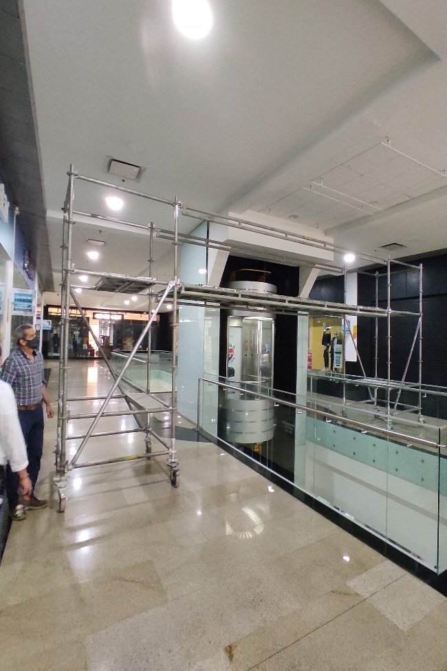 Andamio certificado Centro comercial cacique Bucaramanga